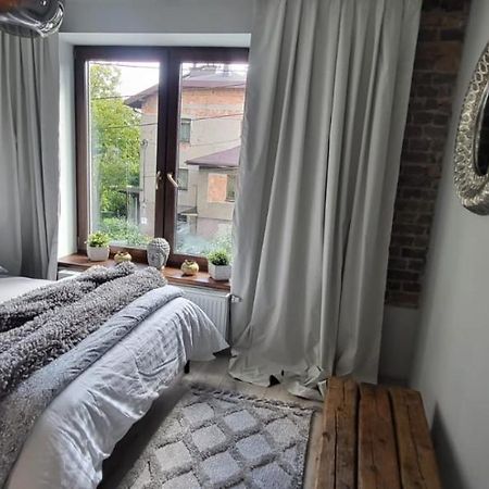 Urocze Studio 7 Z Parkingiem Katowice Zewnętrze zdjęcie
