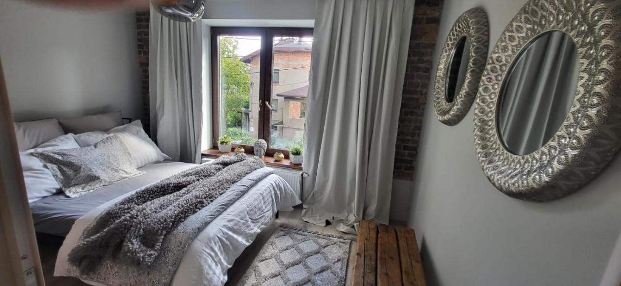 Urocze Studio 7 Z Parkingiem Katowice Zewnętrze zdjęcie